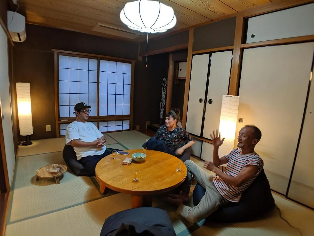 Roundabout Osaka Apartment